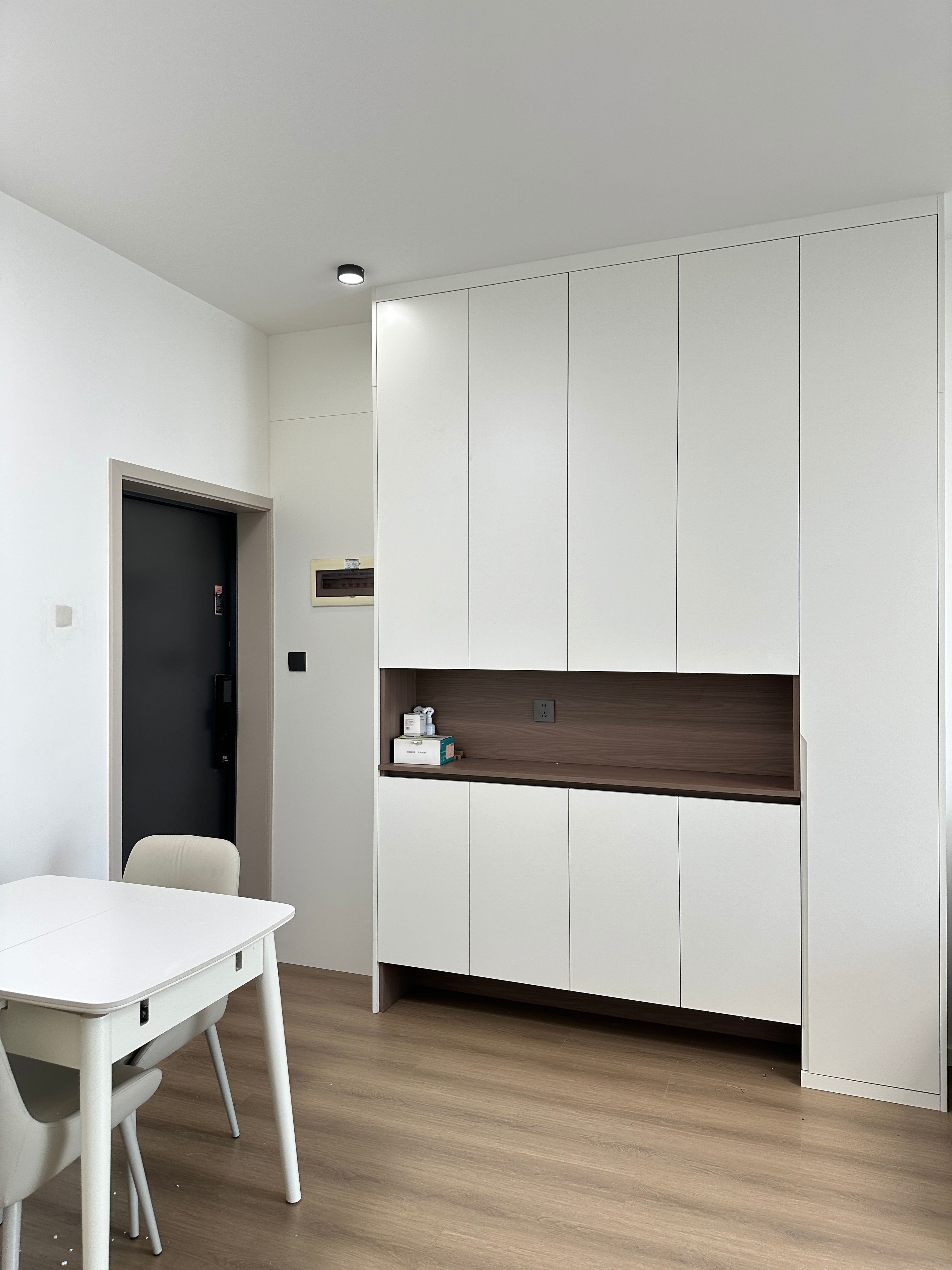 极简风装修：小户型的实用美学